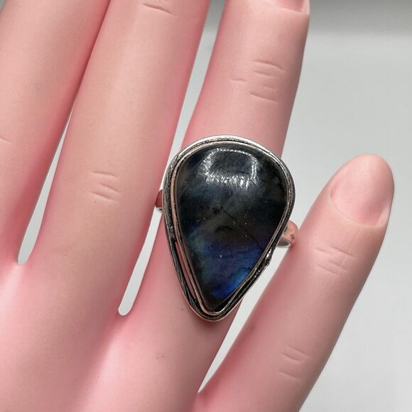 Pear Teardrop Cut Labradorite Silver Plated Ring Sz 9.5 Boho Statement - Picture 3 of 6
